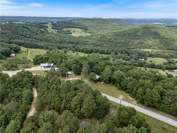 Property Photo: 805 County Road 309 AR 72632