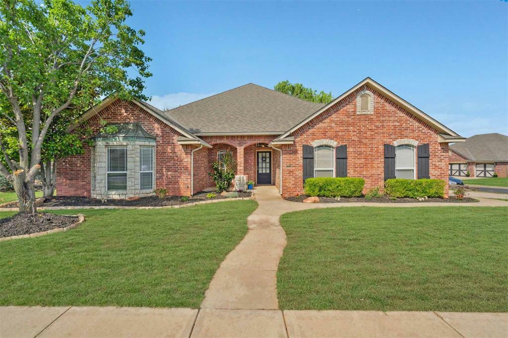 4605 NW 161st Street  Edmond OK 73013 photo