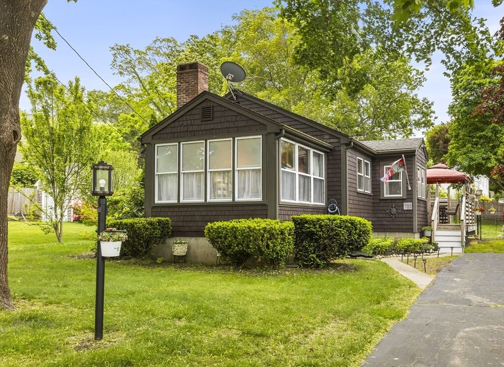 Property Photo:  1 Washburn Ave  MA 02364