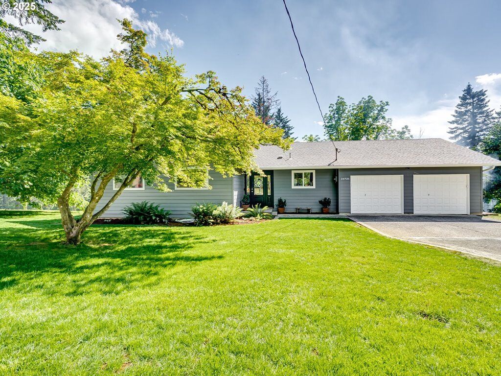 Property Photo: 23725 NE 16th St WA 98607