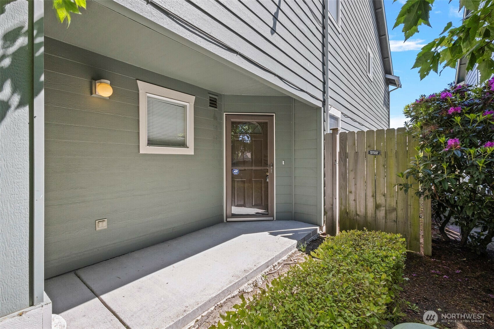 Property Photo: 915 Kimball Drive A4 WA 98277