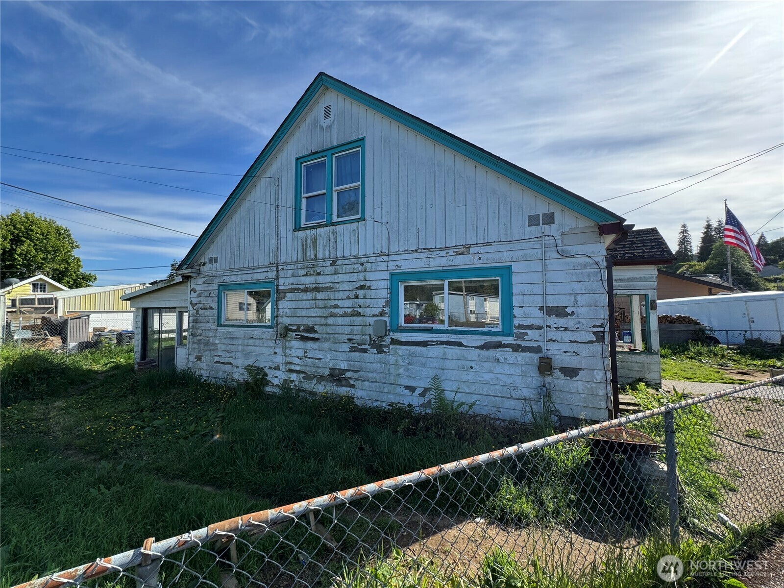 Property Photo: 1029 Cleveland Street WA 98520