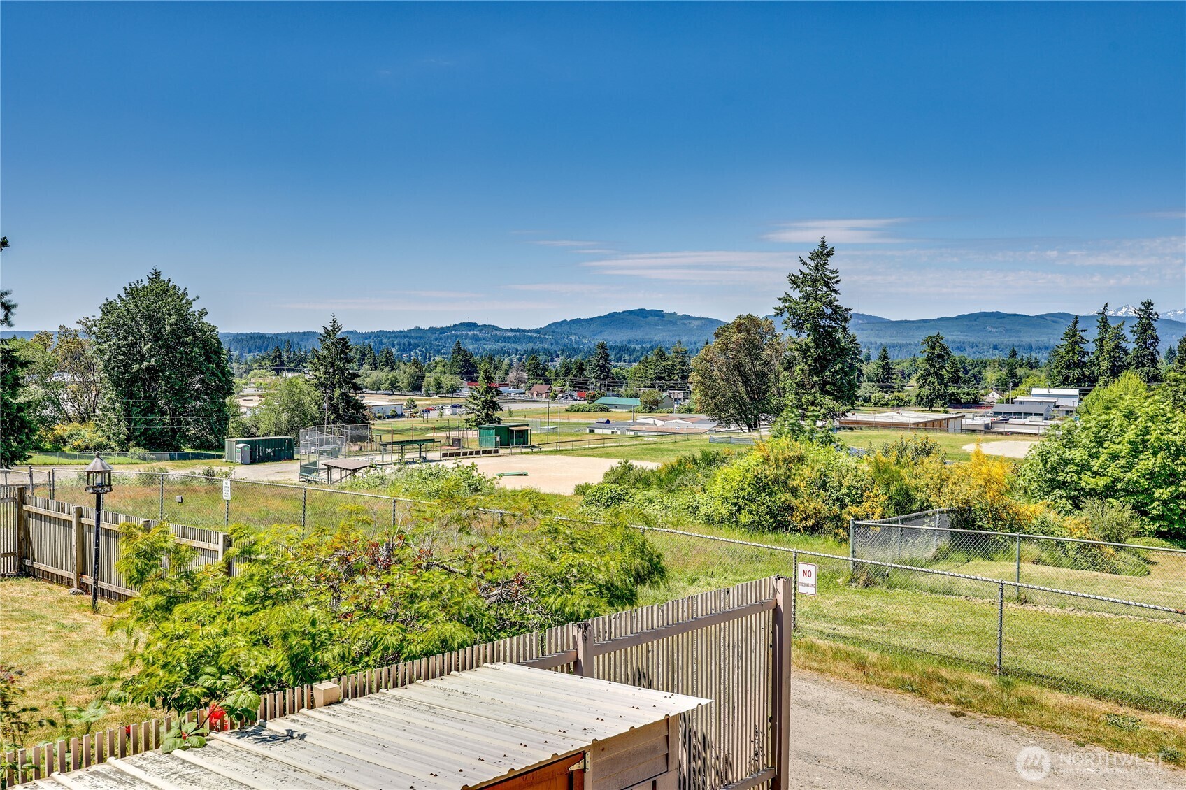 Property Photo:  1511 E 33rd Street  WA 98310 