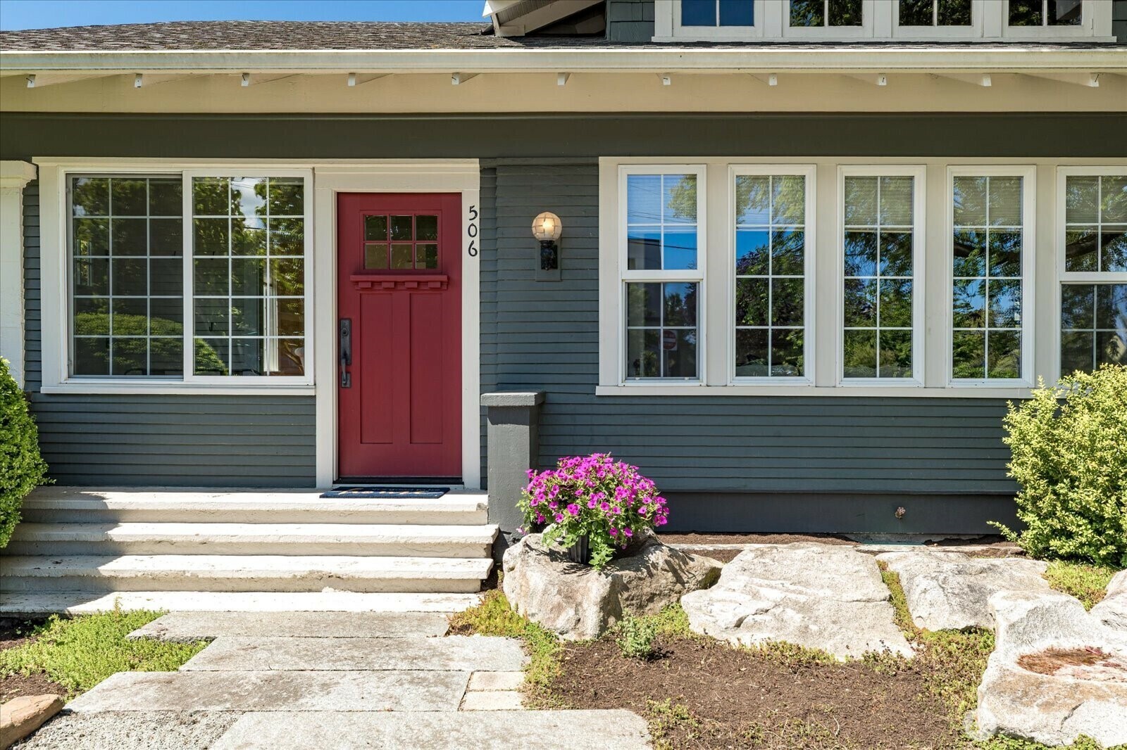 Property Photo: 506 N Main Street WA 98239