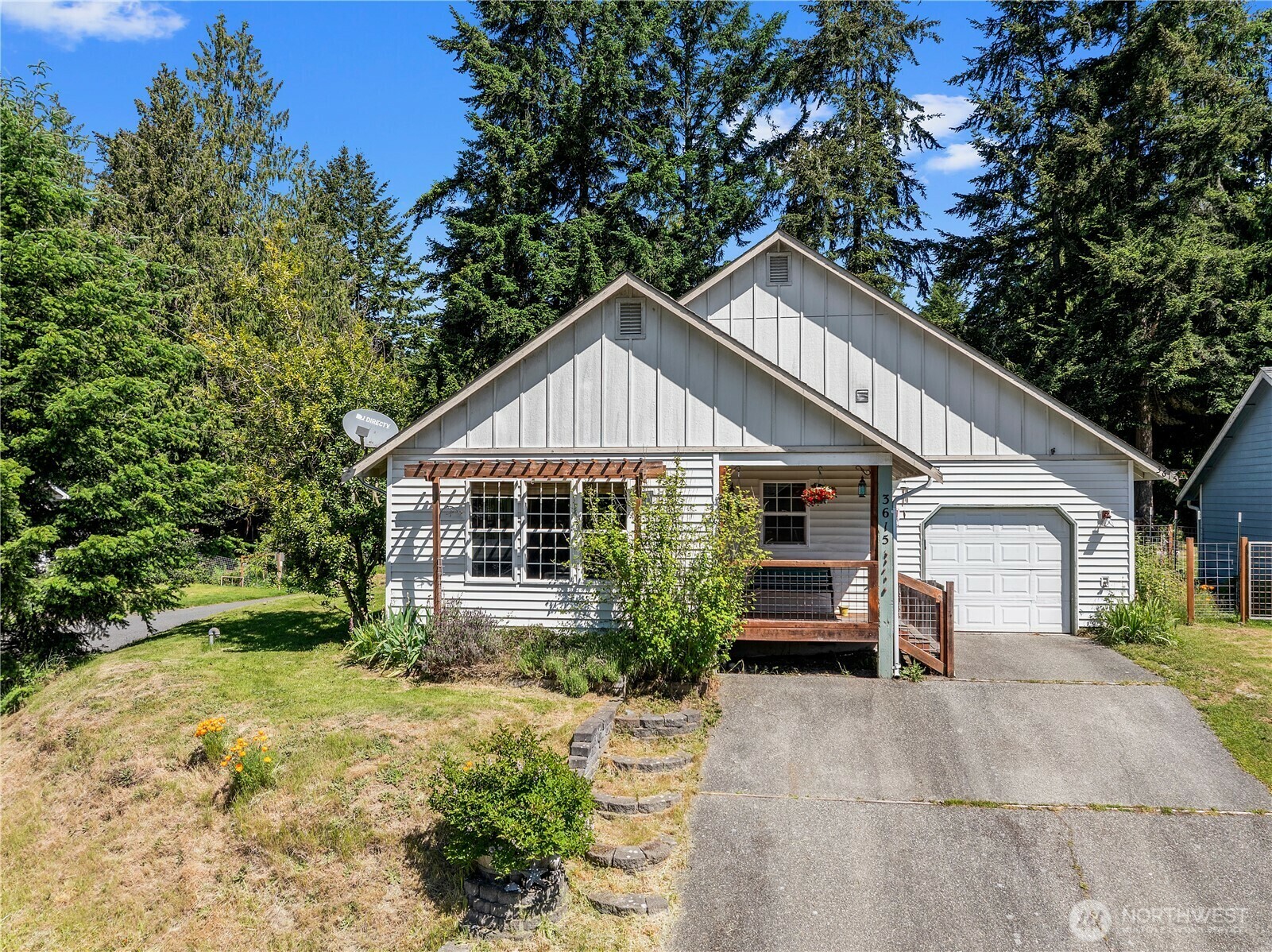3615  Britzman Loop  Clinton WA 98236 photo