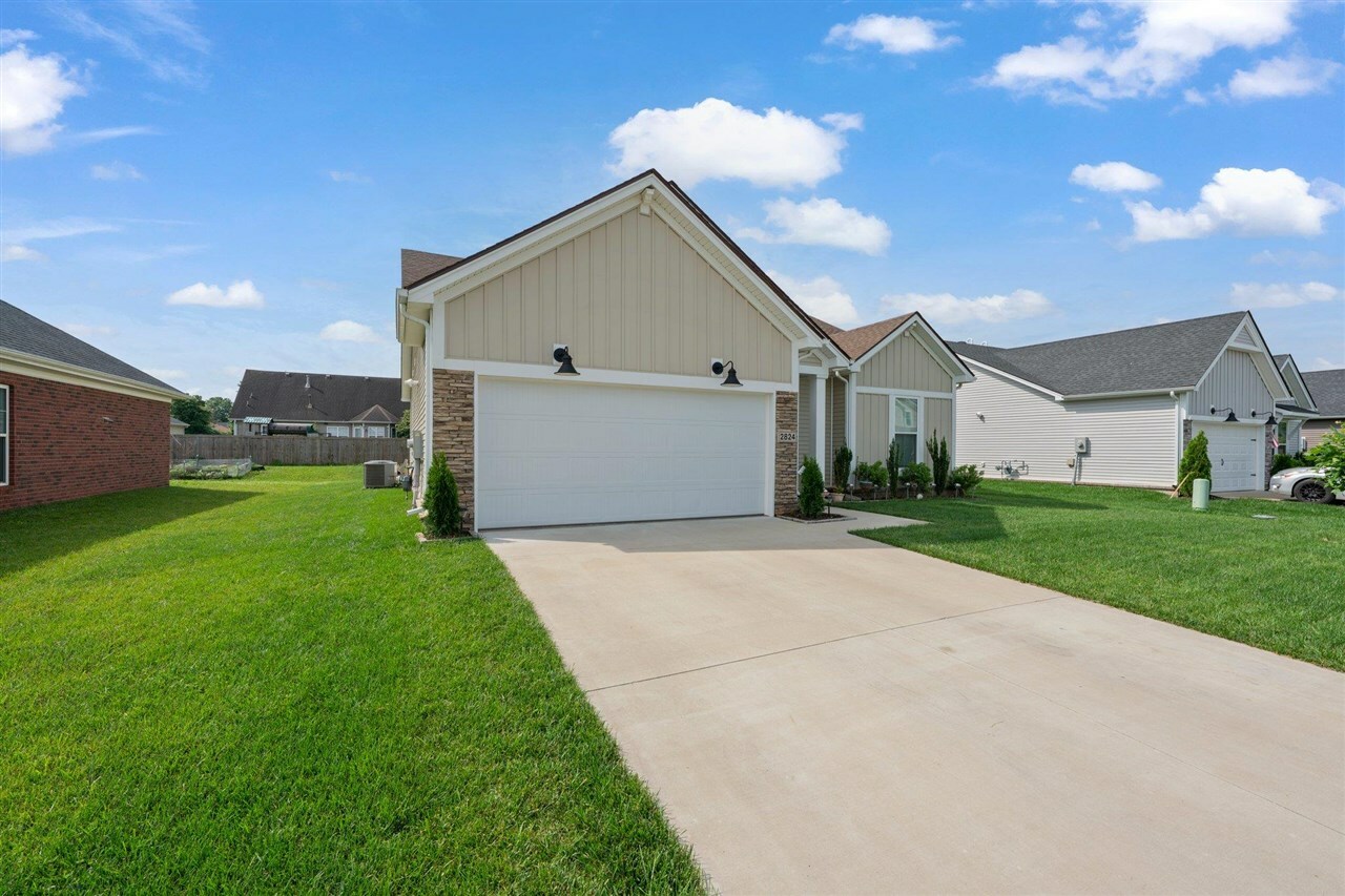 Property Photo: 2824 Brahman Circle KY 42104