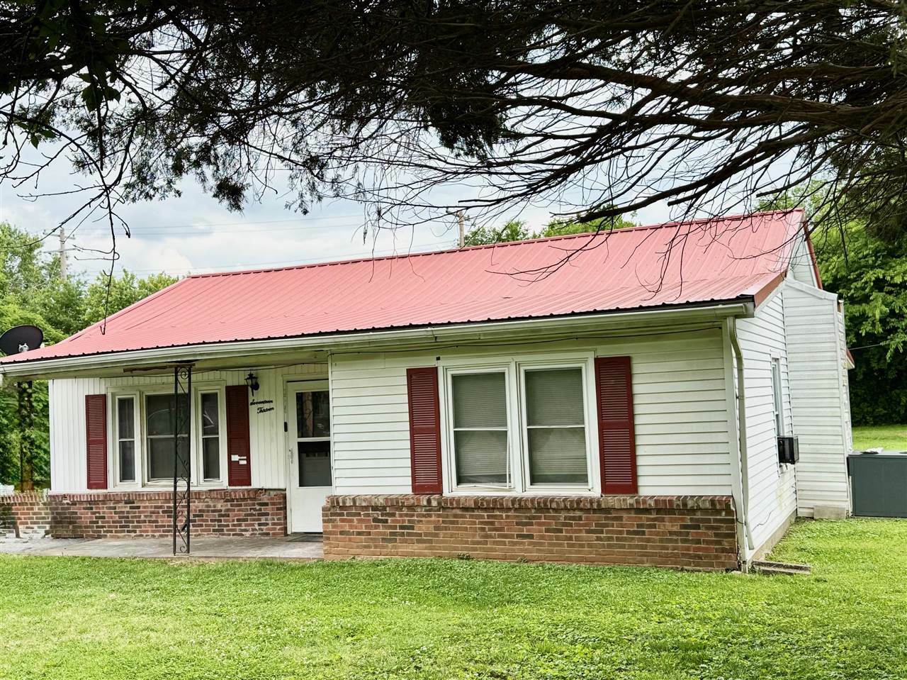 Property Photo: 1713 Moseley Drive KY 42240