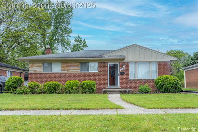 Property Photo: 7265 Hillside Drive MI 48127