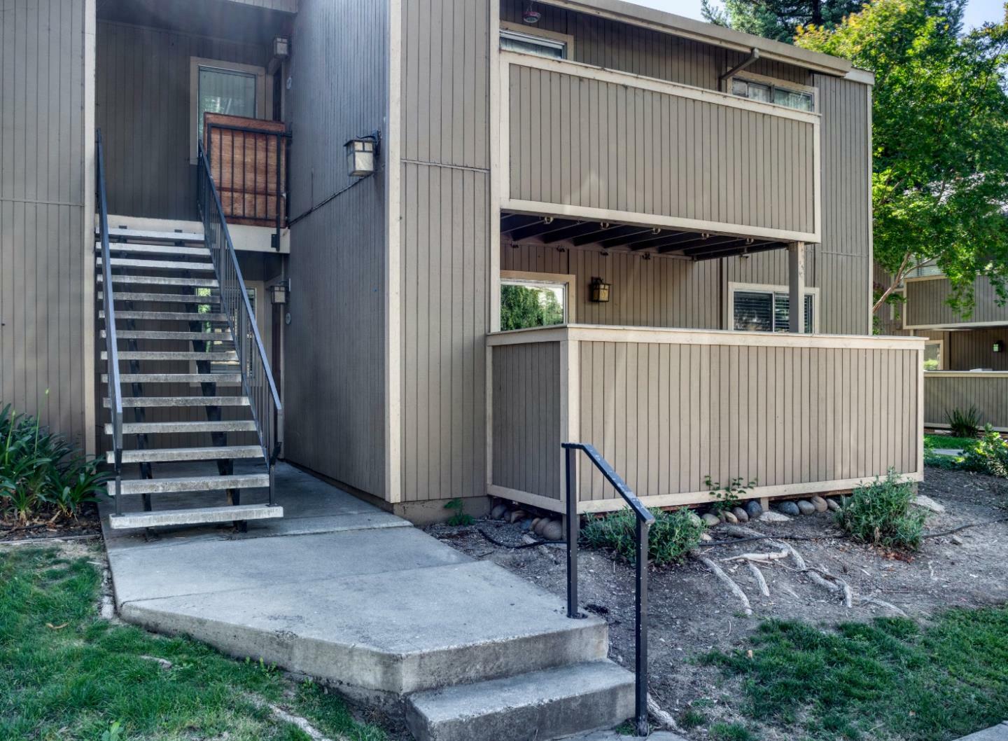 Property Photo: 37357 Sequoia Road CA 94536
