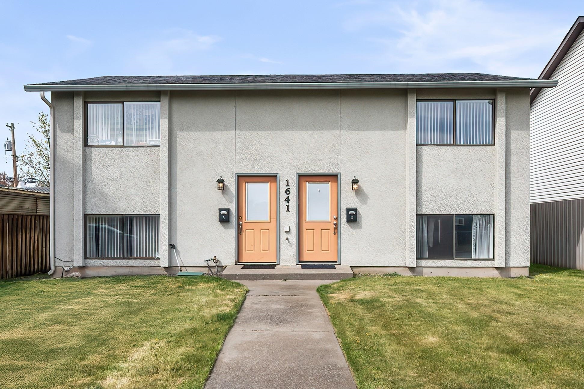 Property Photo: 1641 E Crown Ave WA 99207