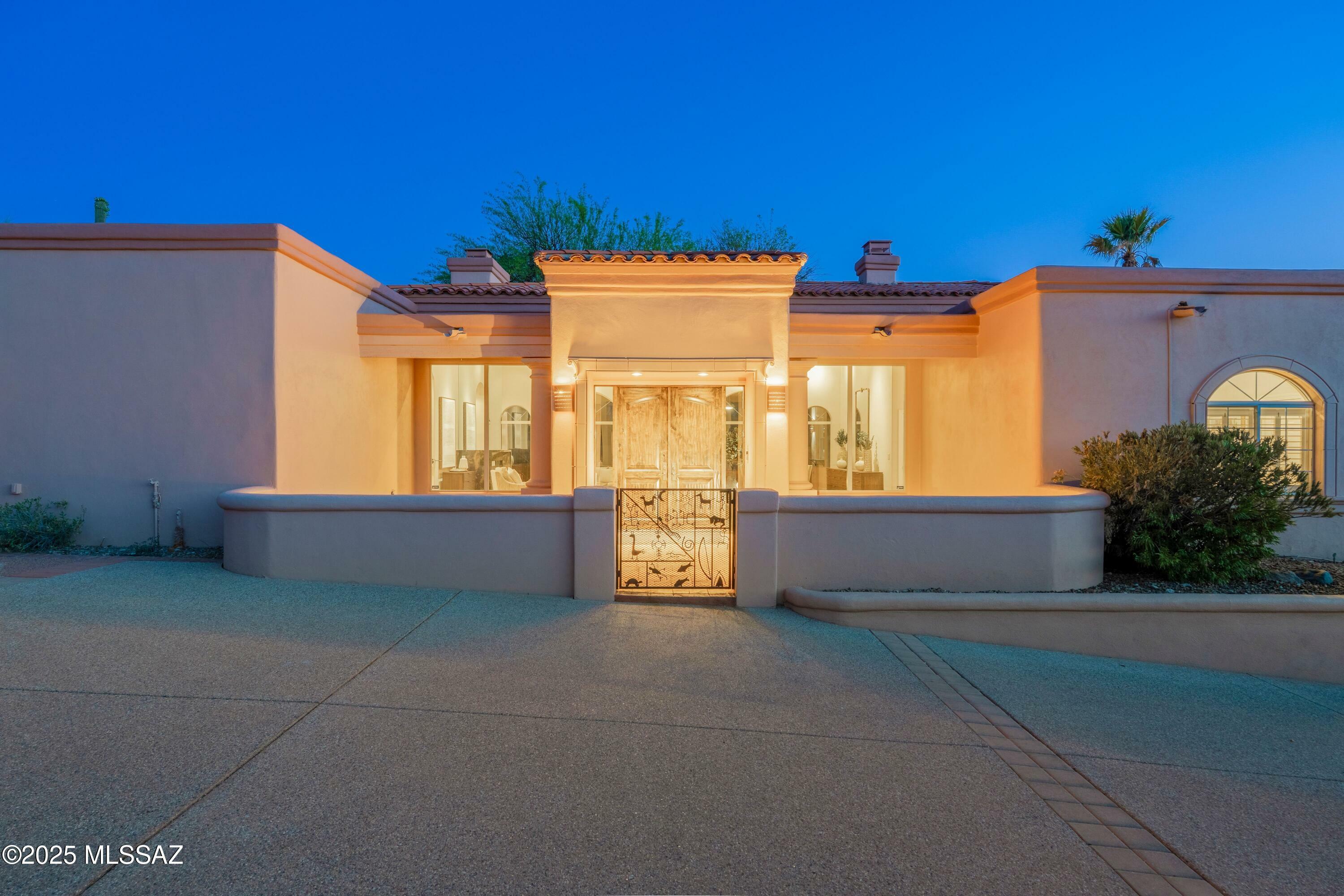 Property Photo: 3750 E Sumo Quinto AZ 85718