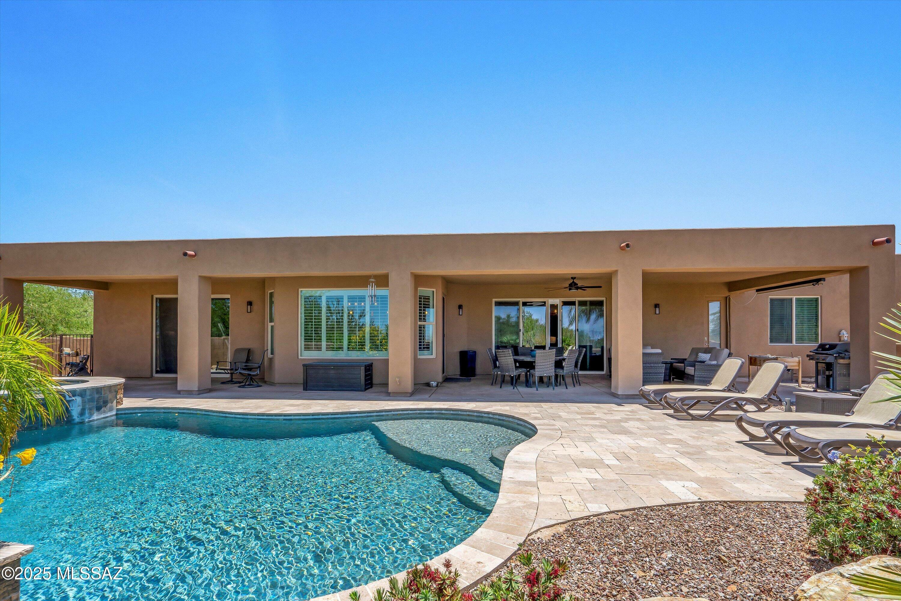 Property Photo: 9243 E Arizona Cypress Place AZ 85641