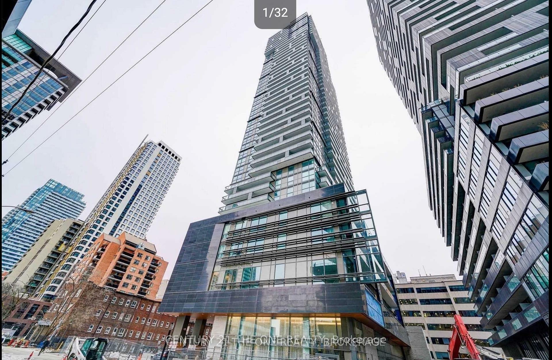 39 Roehampton Avenue 4110  Toronto ON M4P 0G1 photo