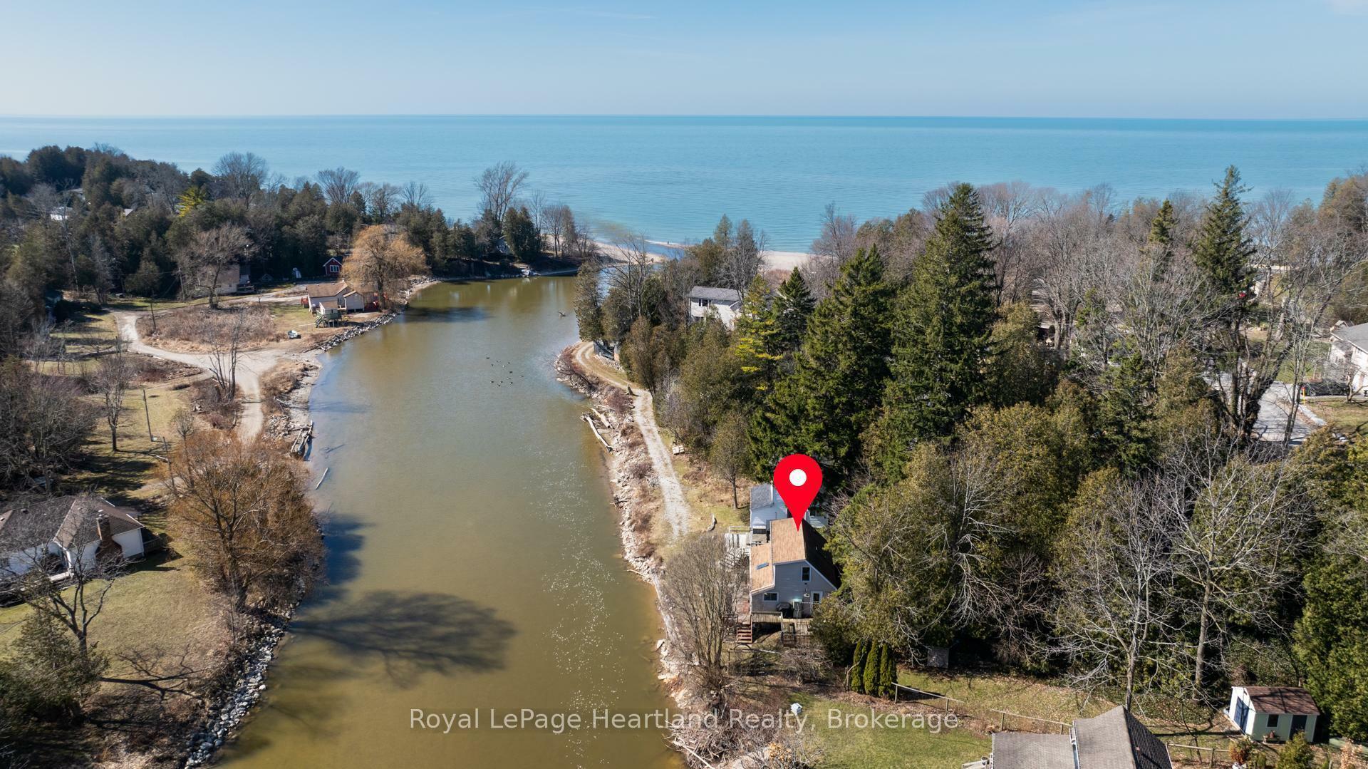 Property Photo: 9 Maple Lane ON N7A 3X9