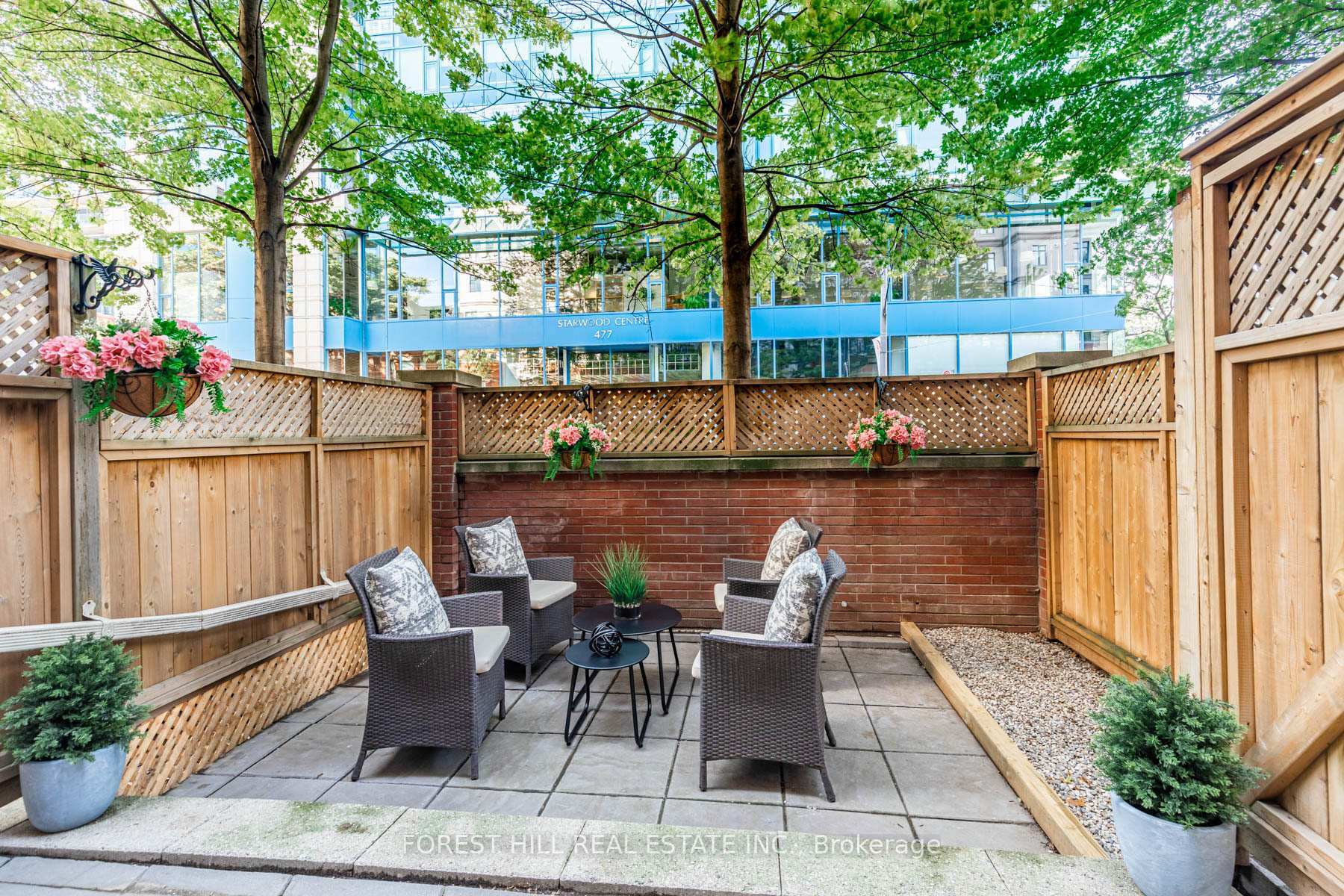 Property Photo: 500 Richmond Street W 116 ON M5V 3N4