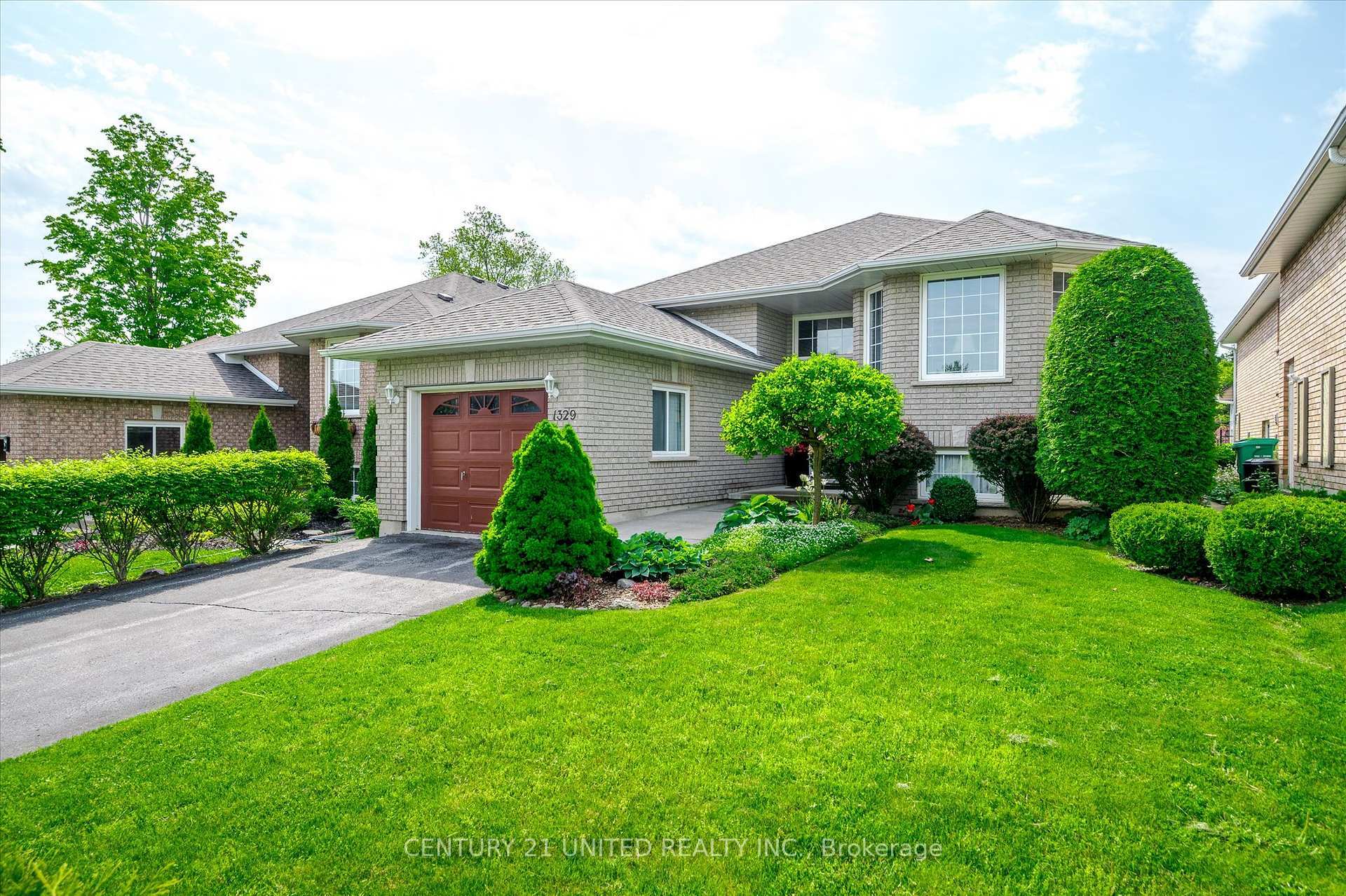 Property Photo: 1329 White Crescent ON K9K 2L6