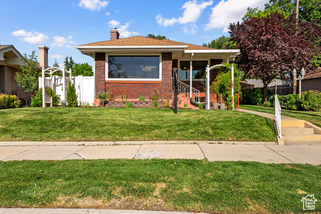 Property Photo:  1979 S 600 E  UT 84105 