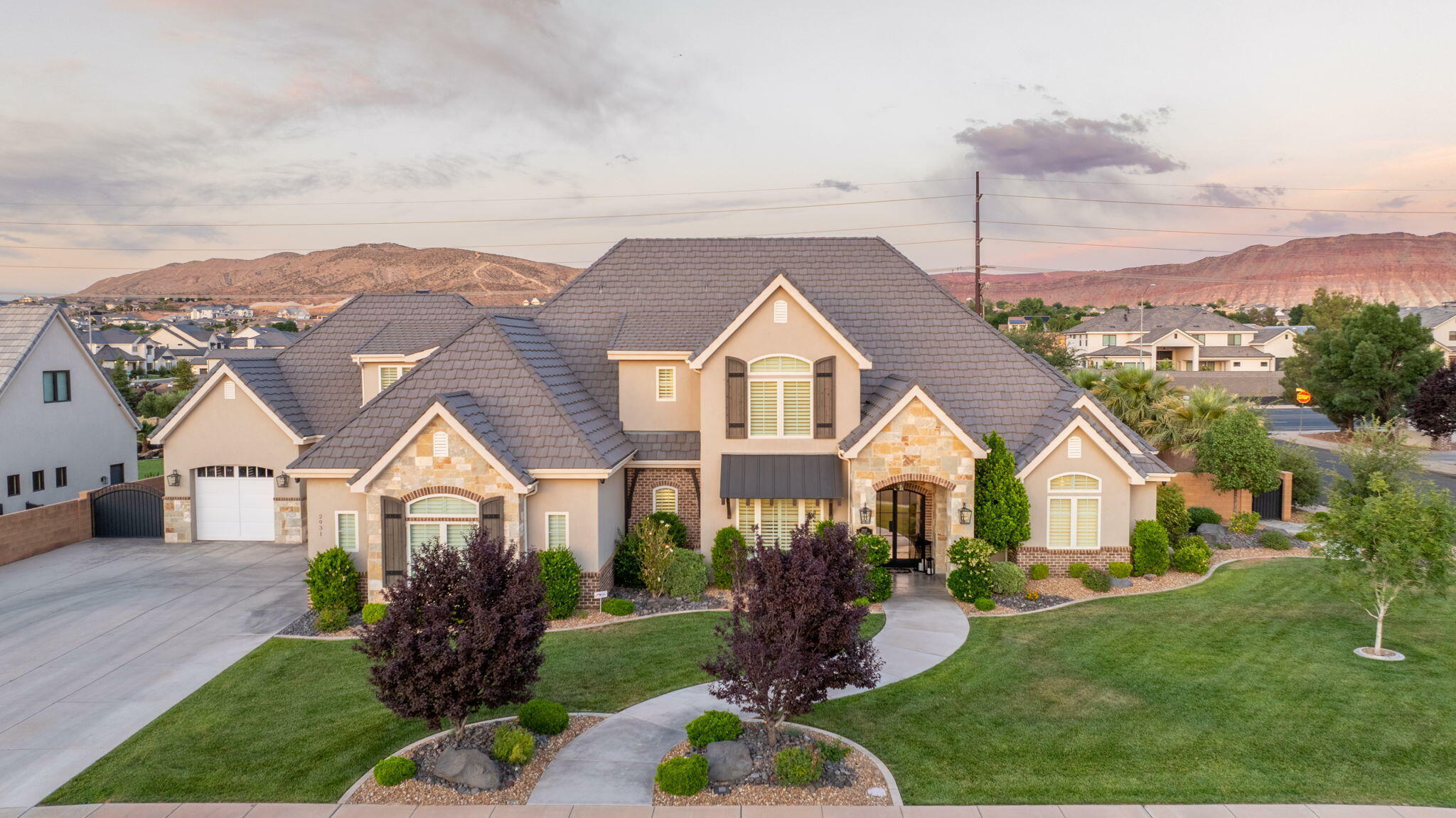 Property Photo: 2931 S Carriage Ln UT 84780