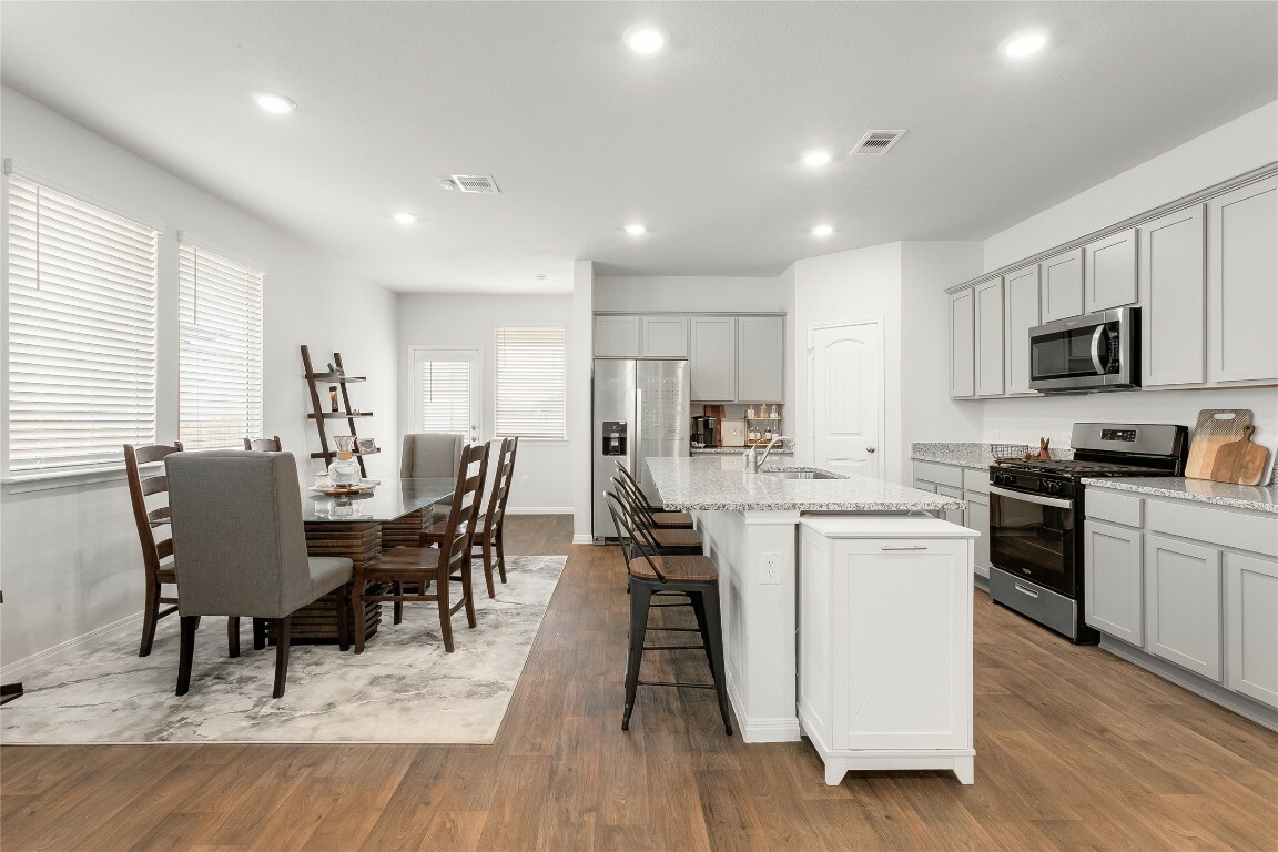 Property Photo: 288 Caddo Bend TX 78640