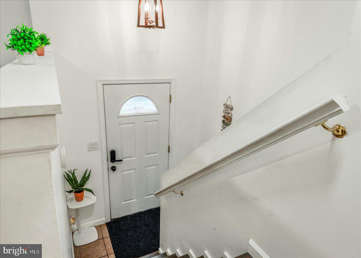 Property Photo:  9407 Juniper Drive  PA 18466 