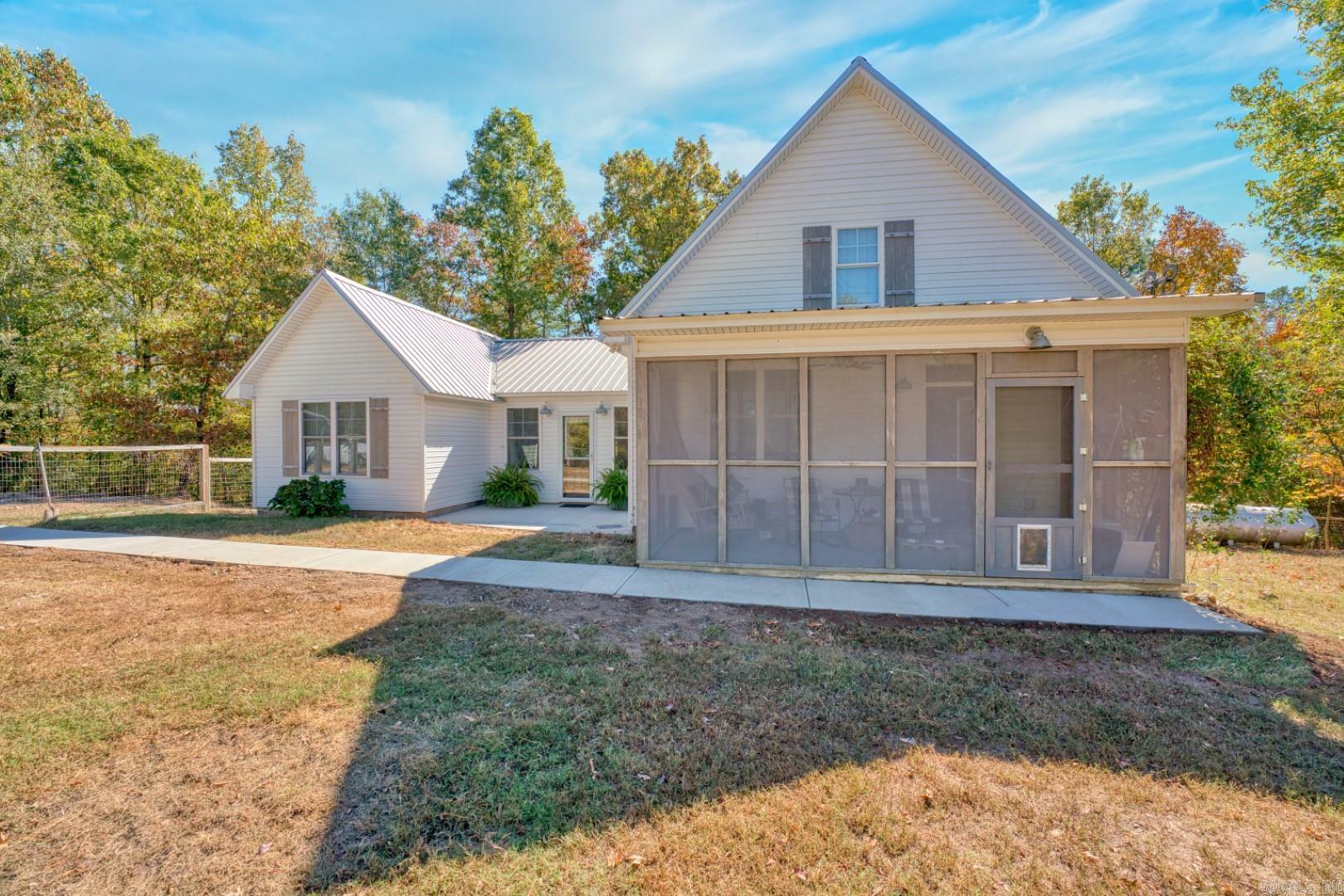 Property Photo: 182 Elder Trail AR 71933