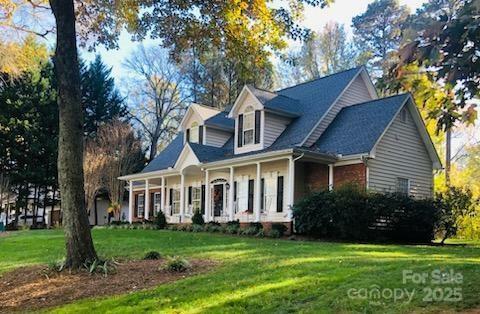 Property Photo: 390 Robinson Road NC 28117