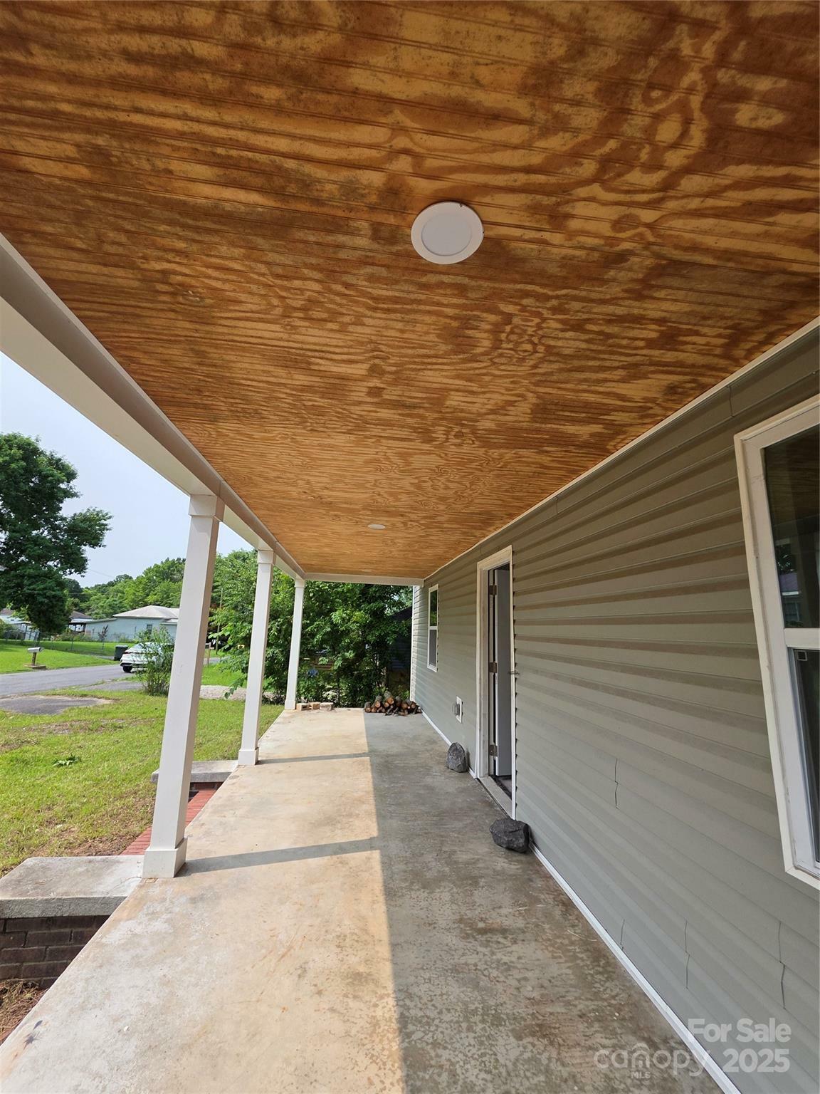 Property Photo: 38 Holly Street SC 29055