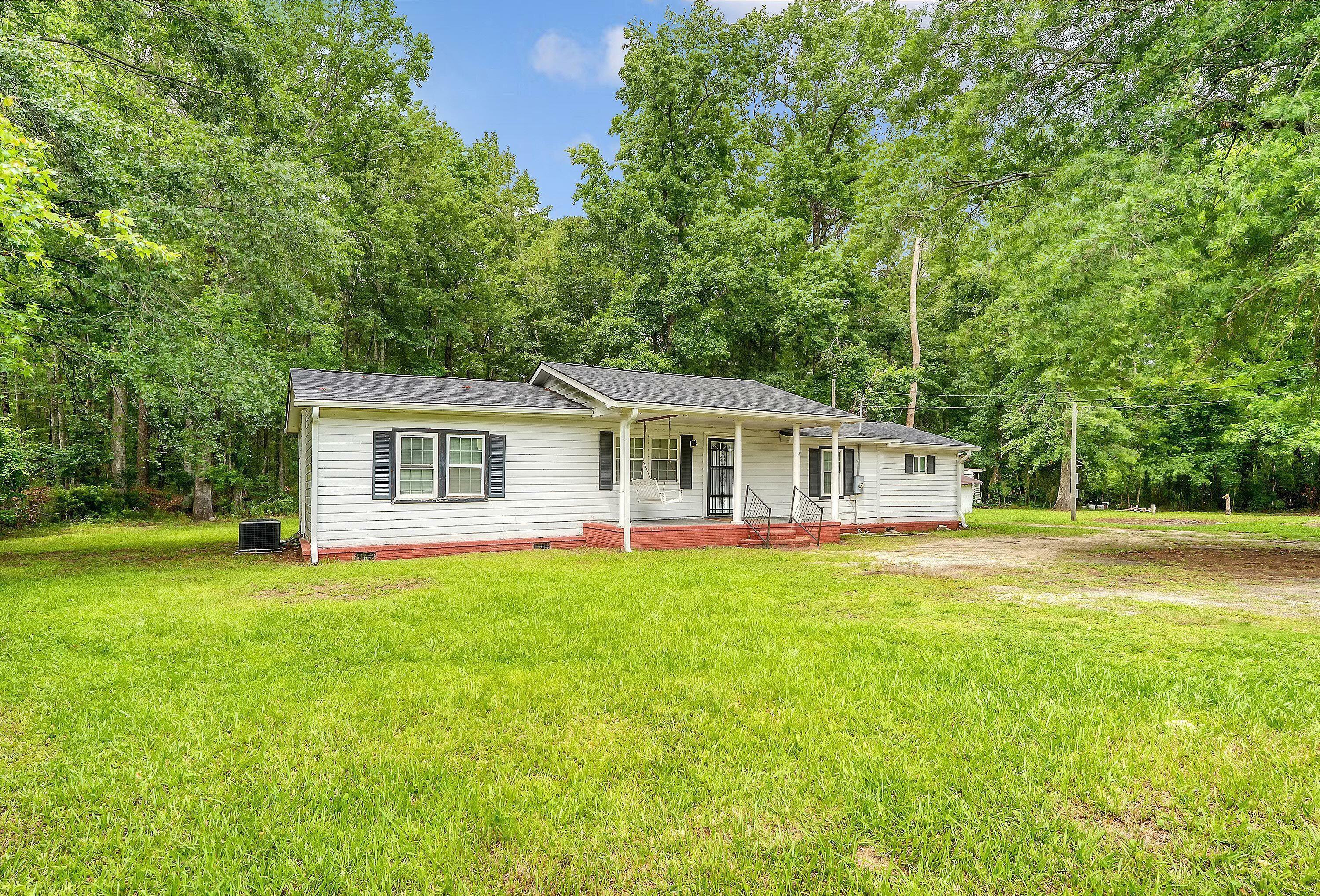 Property Photo: 2202 Sc-61 SC 29472