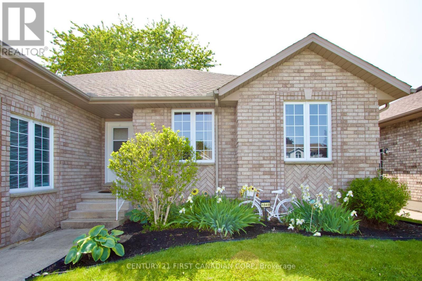 Property Photo: 1049 Bernard Court ON N7S 6J6