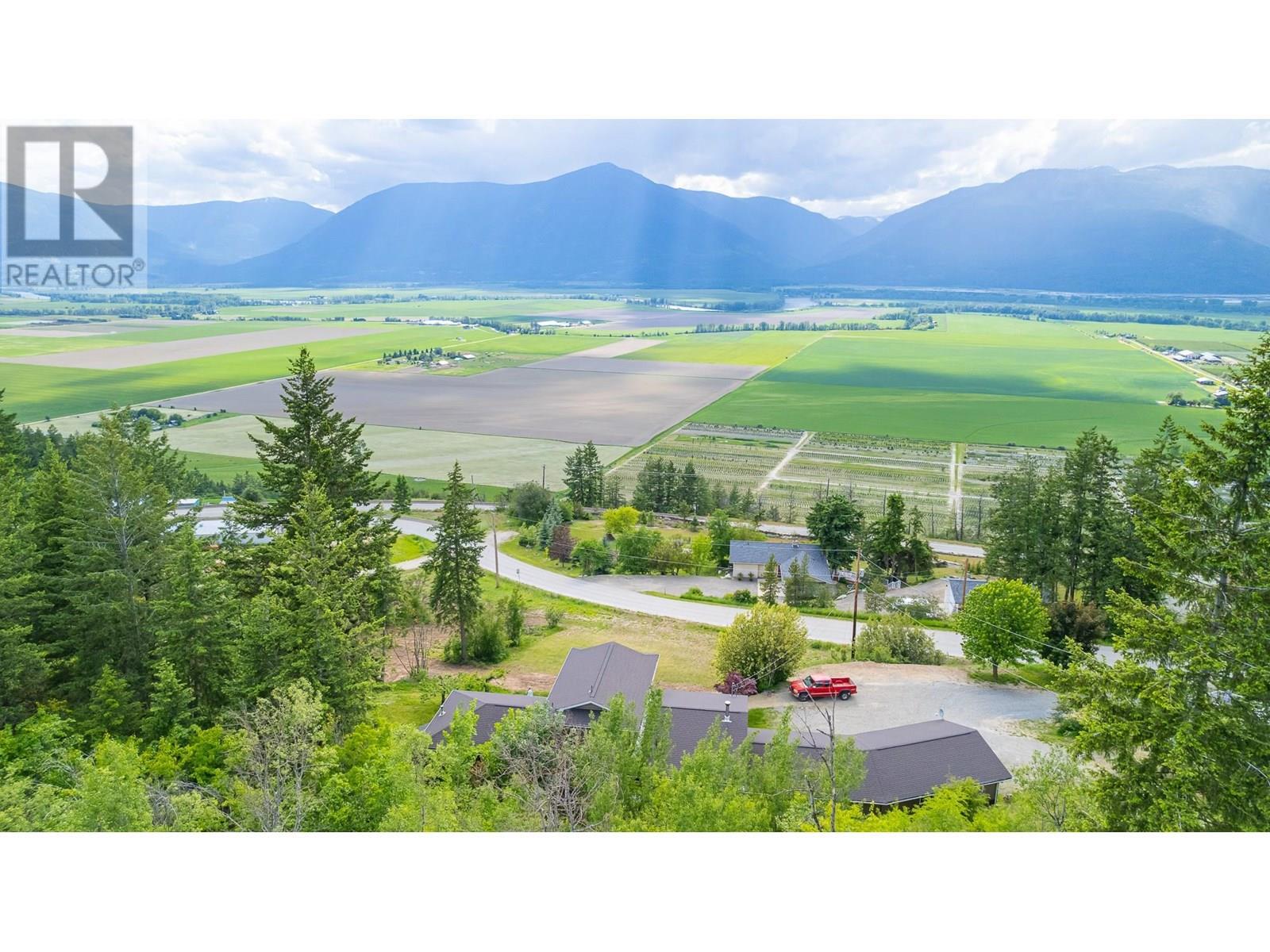 Property Photo: 3870 Lakeview Arrow Creek Road BC V0B 1G8