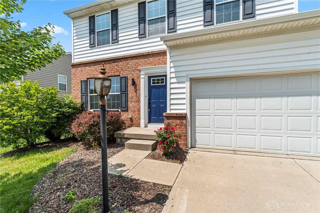 Property Photo: 1319 Artesian Lane OH 45324