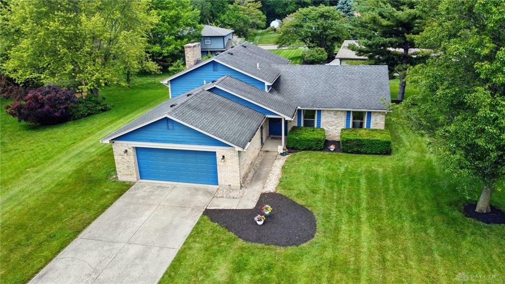 Property Photo:  2565 Chess Wood Point  OH 45458 