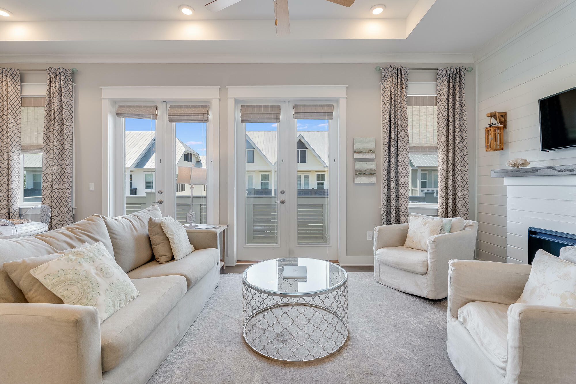 Property Photo: 23 E York Lane C FL 32461