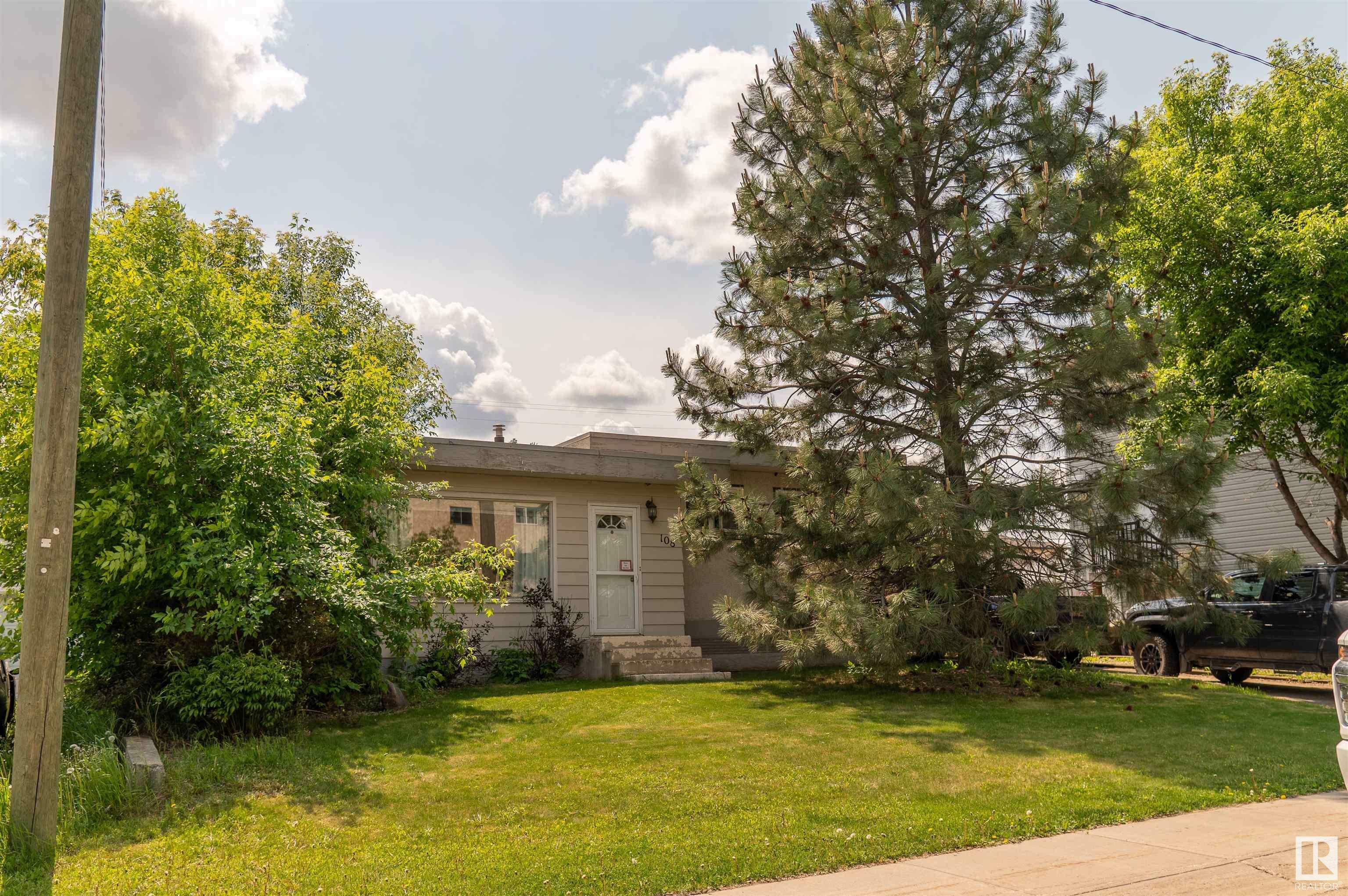 108 Jespersen Avenue  Spruce Grove AB T7X 2H7 photo