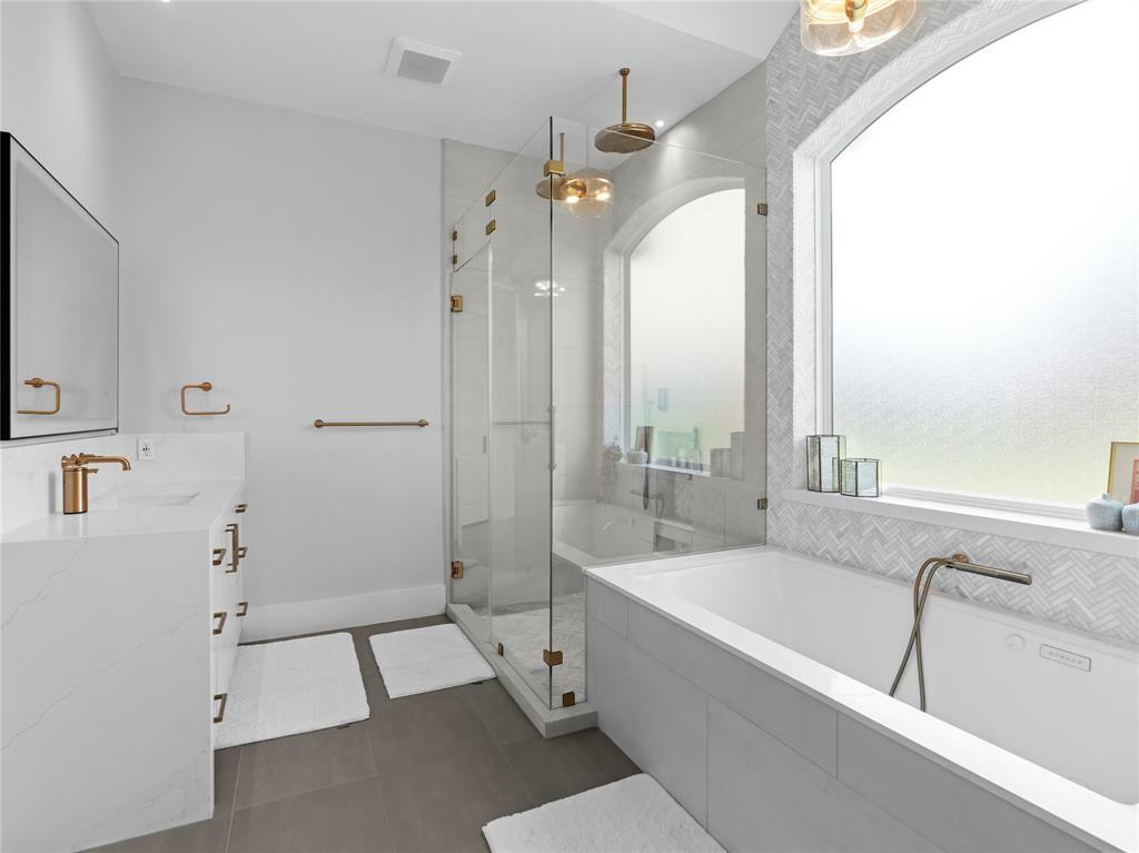 Property Photo: 18114 Rainwater Creek Lane TX 77433