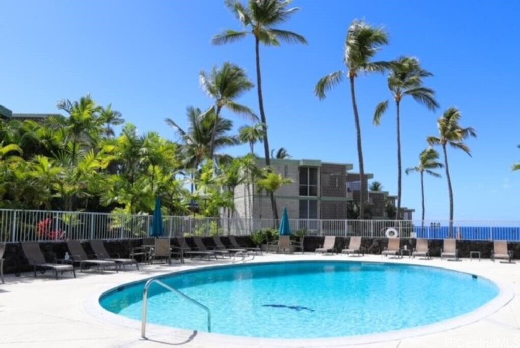 Property Photo:  75-6016 Alii Drive 108  HI 96740 