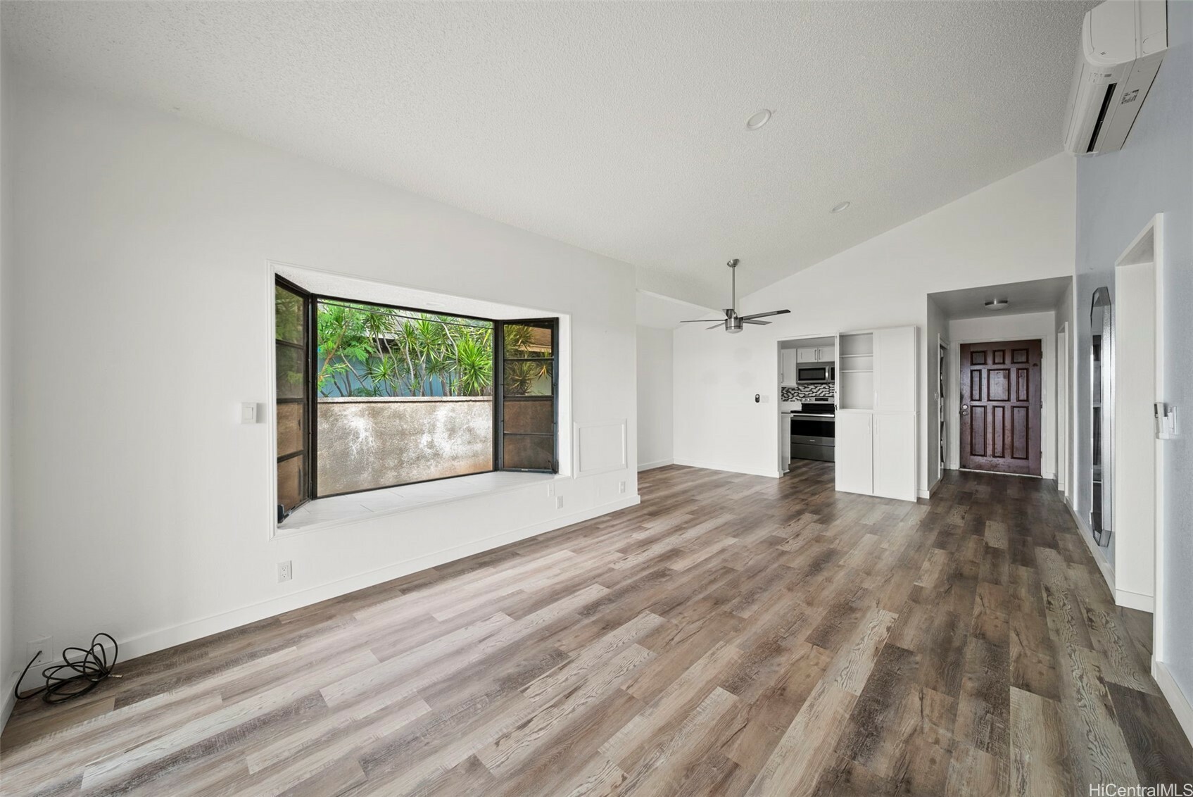 Property Photo: 94-165 Kupuohi Place HI 96797