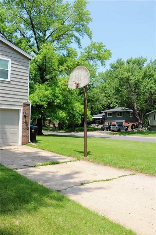 Property Photo: 2801 SW Sunset Road KS 66614