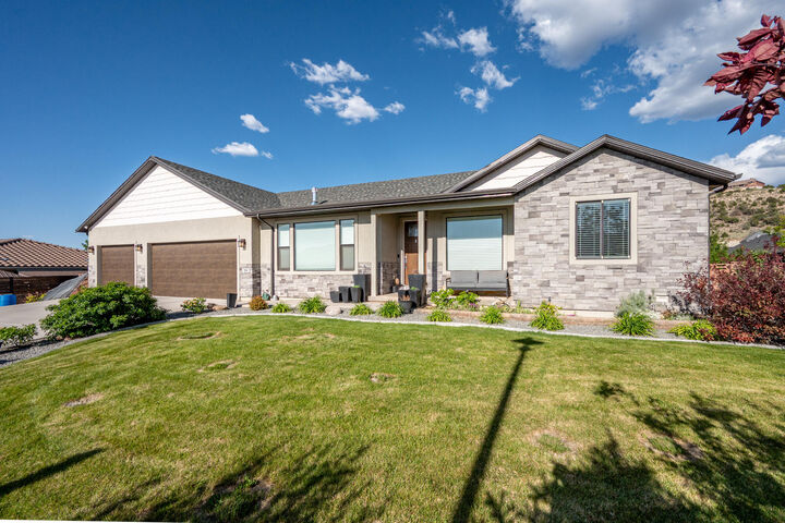 Property Photo:  291 S Marble Canyon Cir  UT 84720 