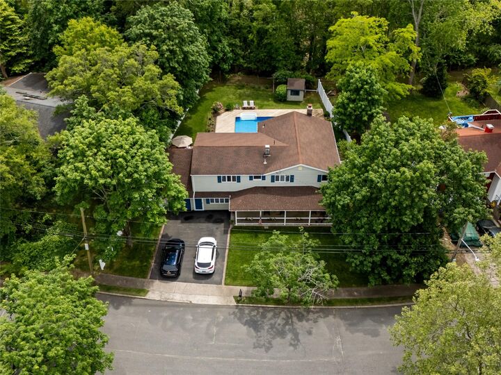 Property Photo:  32 Sterling Drive  NY 11755 