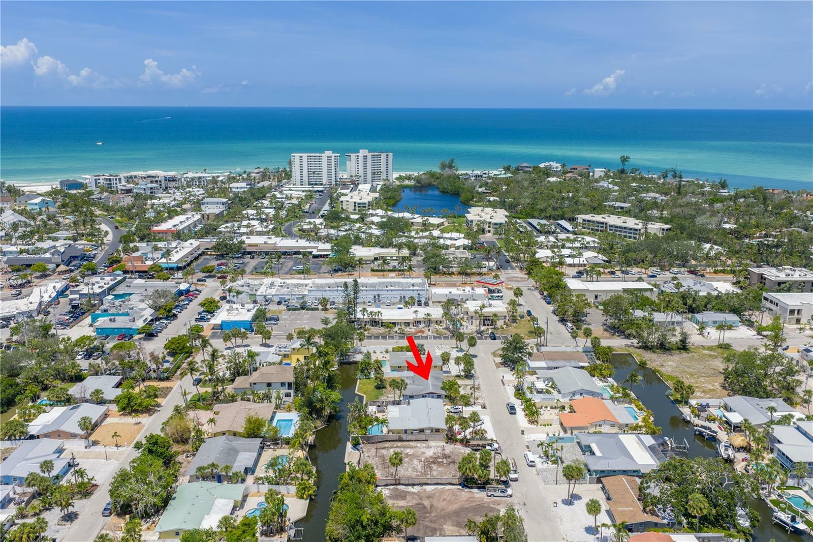 Property Photo: 310 Avenida Milano FL 34242