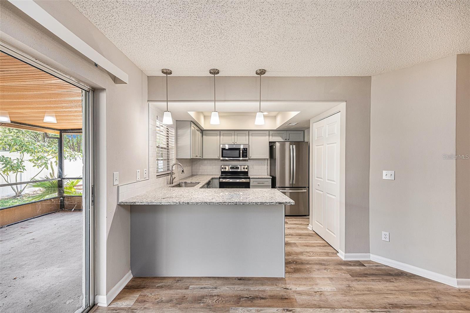 Property Photo: 15801 Cottontail Place FL 33624