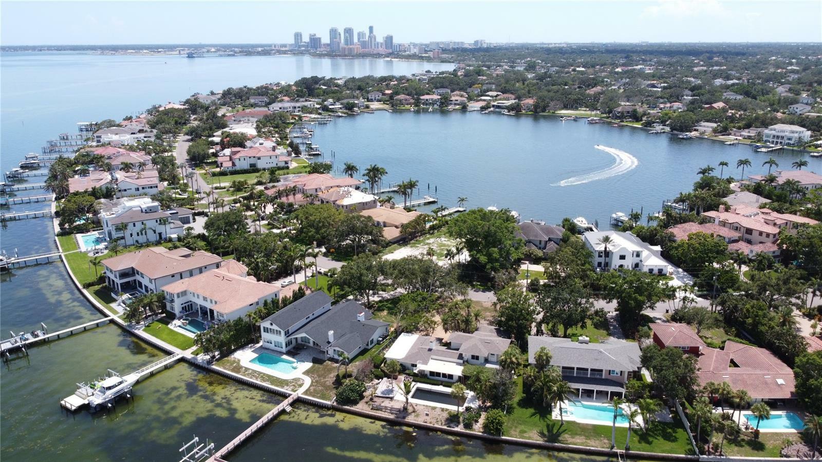 1967 Brightwaters Boulevard NE  St Petersburg FL 33704 photo