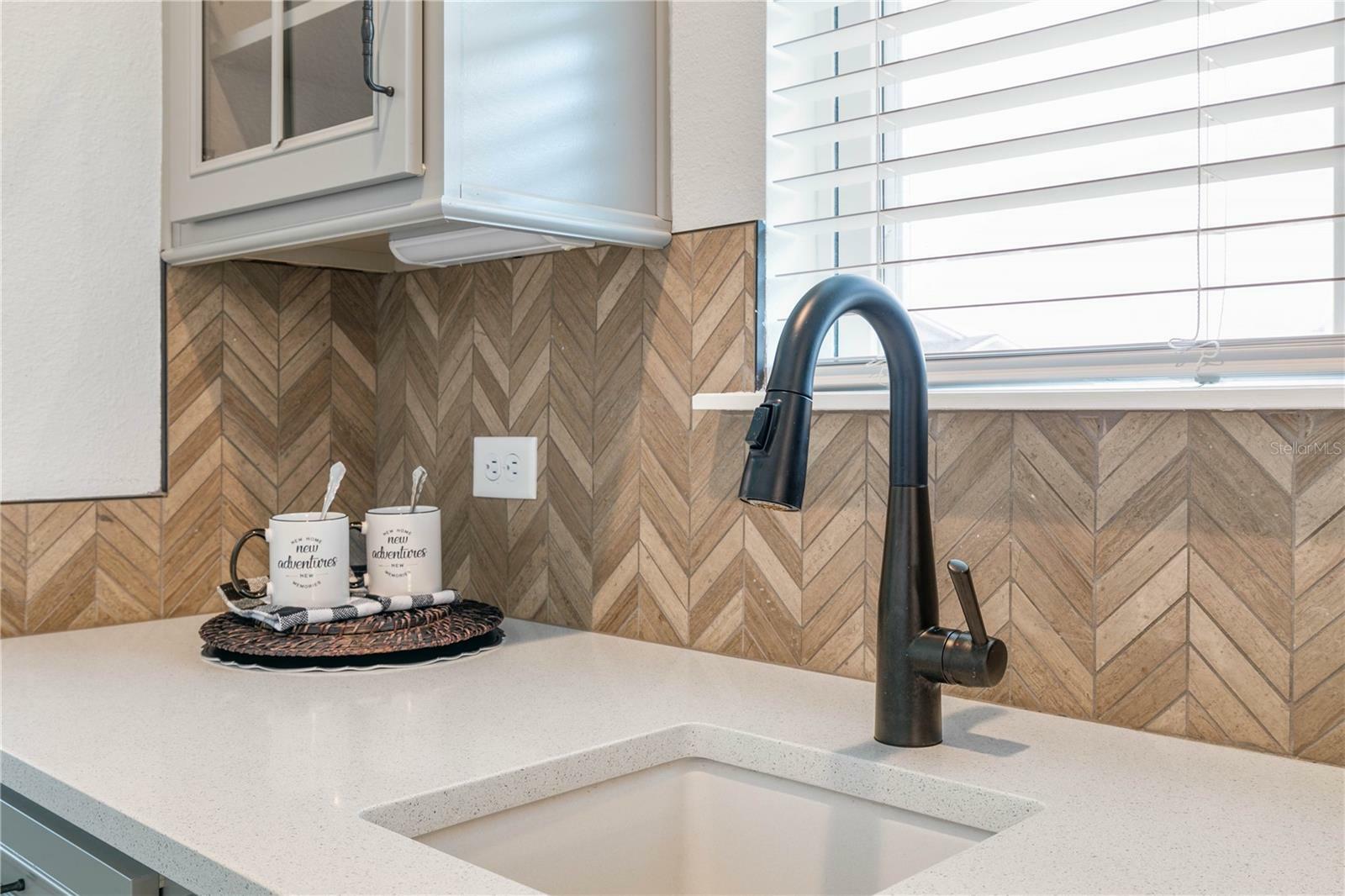 Property Photo: 13 Las Brisas Way FL 32137