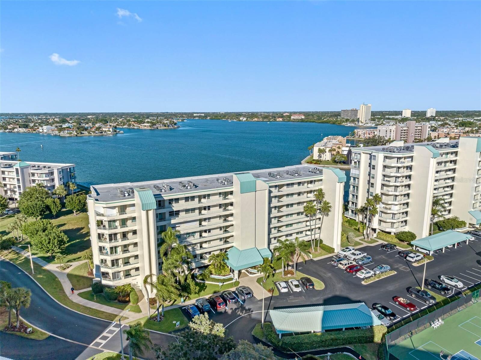 Property Photo:  7979 Sailboat Key Boulevard S 601  FL 33707 