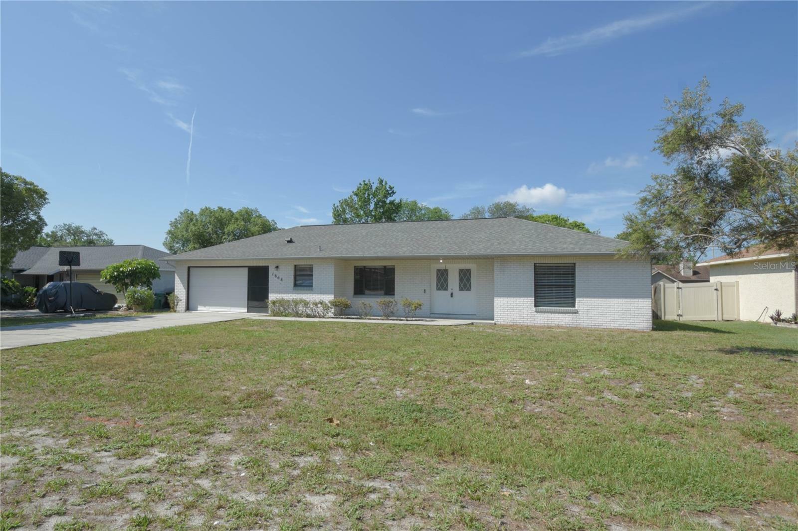 Property Photo:  1668 Fort Smith Boulevard  FL 32725 