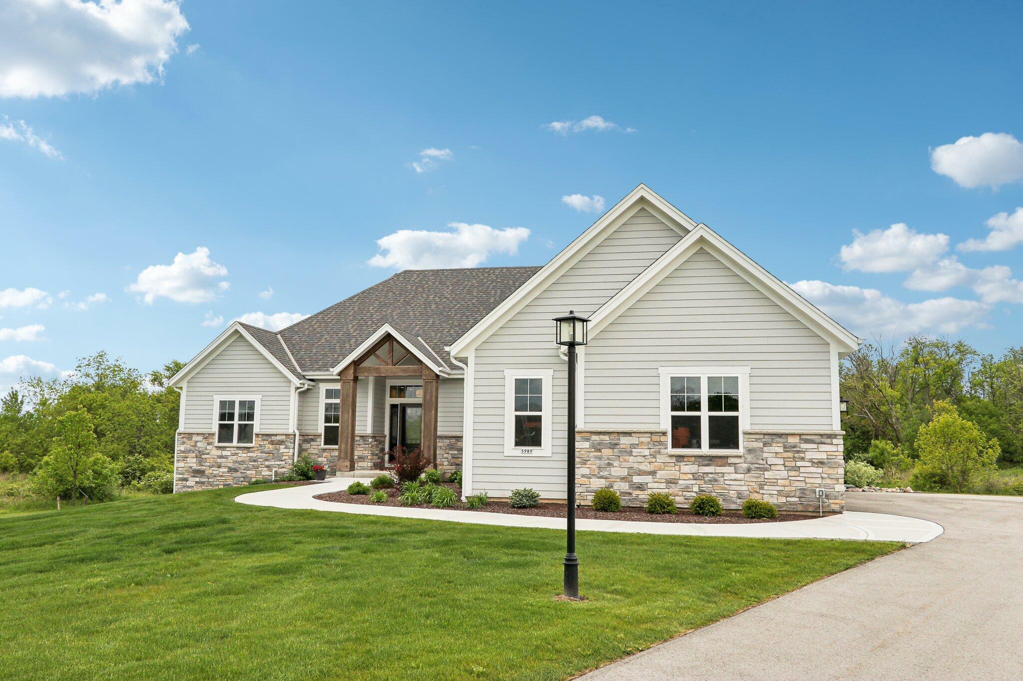 Property Photo: 5989 S Quarry Park Ct WI 53146