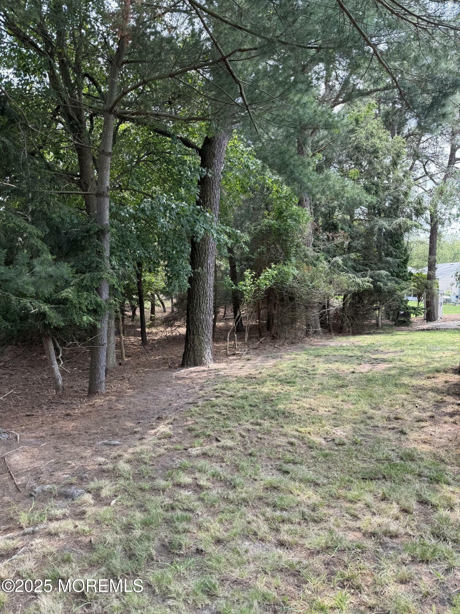 Property Photo: 37 Brookfield Court NJ 08757