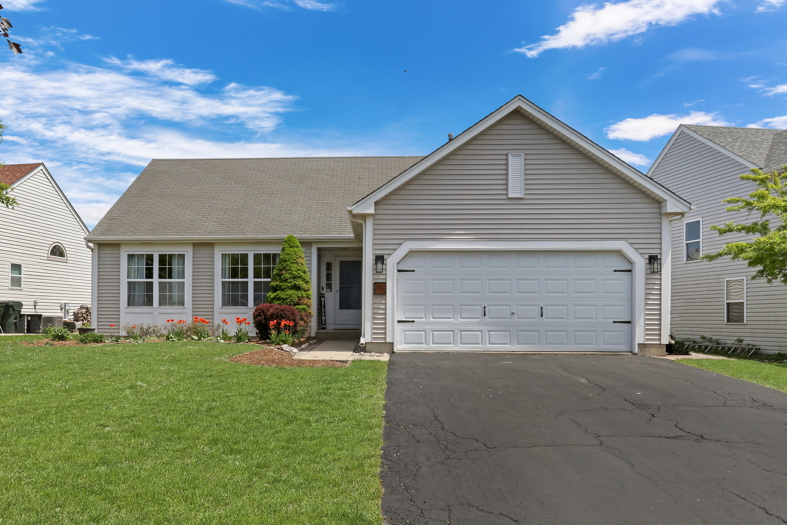 Property Photo: 95 Stillwater Drive IL 60030