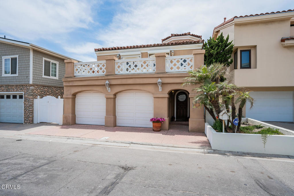 Property Photo:  4165 Ocean Drive  CA 93035 